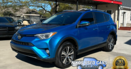 Toyota RAV4 XLE, Electric Storm Blue, 2017