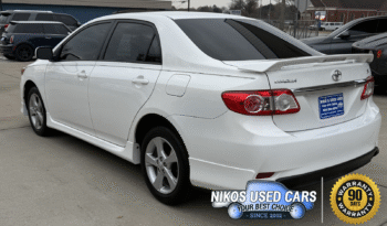 Toyota Corolla, Super White, 2011 full