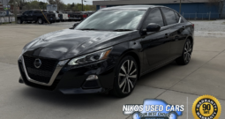 Nissan Altima SR, Super Black, 2019