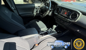 Toyota Tacoma TRD Sport, Blazing Blue Pearl, 2018 full